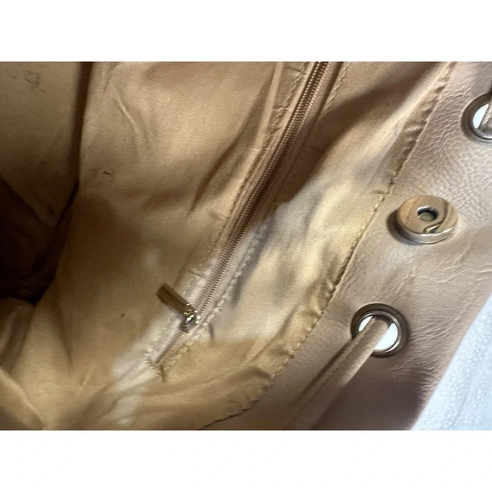 Tan Faux Leather‎ Purse NOATD Handbag - Very Nice Great Condition